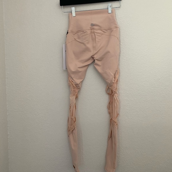 NEW Alo high waist stirrup pink leggings - Picture 6 of 6